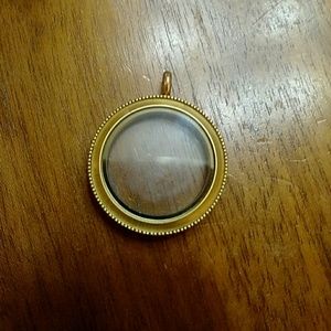 Origami Owl Detailed Locket